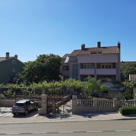 Apartments Izabela Muzic-Fornaric 크레스 외부 사진